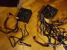 275px-Modular_vs_non-modular_PSU