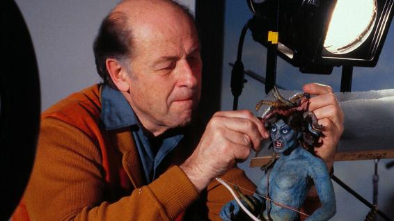 566px_full_ray-harryhausen